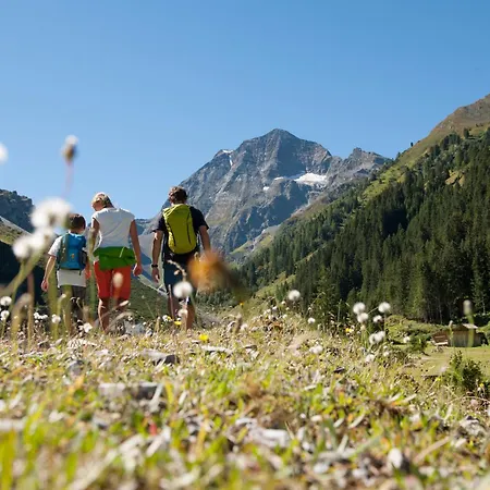Siebenschlaefer Neustift im Stubaital